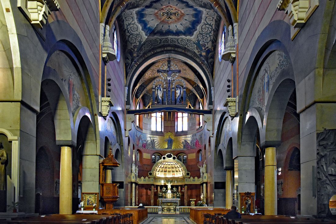 Wnętrze Bazyliki OO. Jezuitów w Krakowie